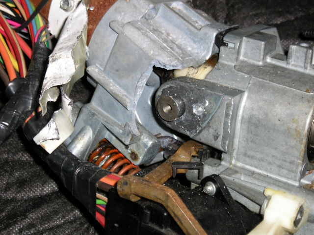 FAQ: Steering Column Slop, Problems & Replacement - Page 3 Steeri11