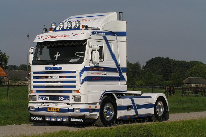 ==SCANIA serie 2 et 3== - Page 4 99240110