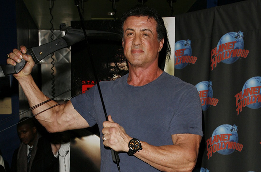 Stallone et le Planet Hollywood - Page 8 09c_0110