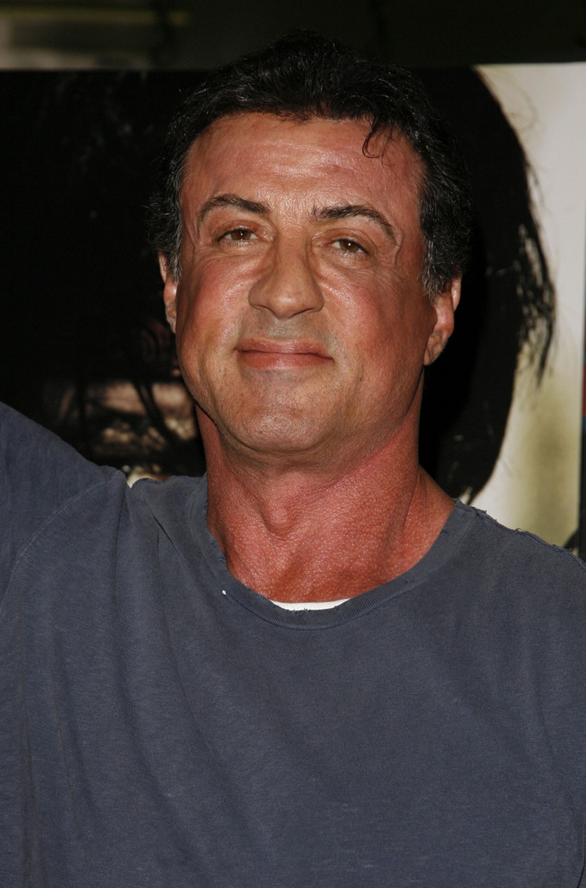 Stallone et le Planet Hollywood - Page 9 22_0710