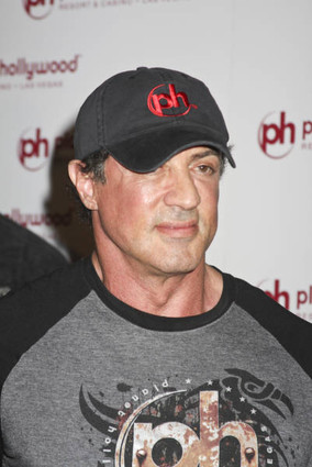 Stallone et le Planet Hollywood - Page 6 Sylves11