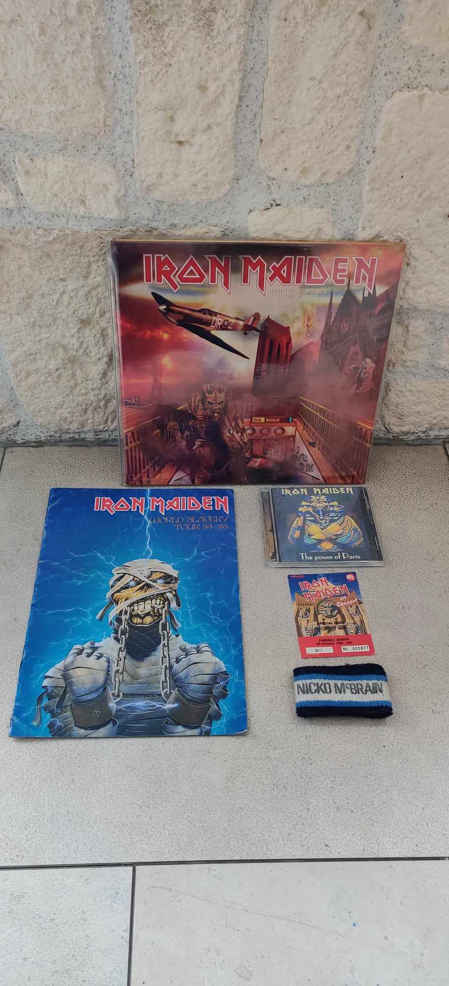 IRON MAIDEN : Paris, Espace Balard, 29/10/84 Iron3810