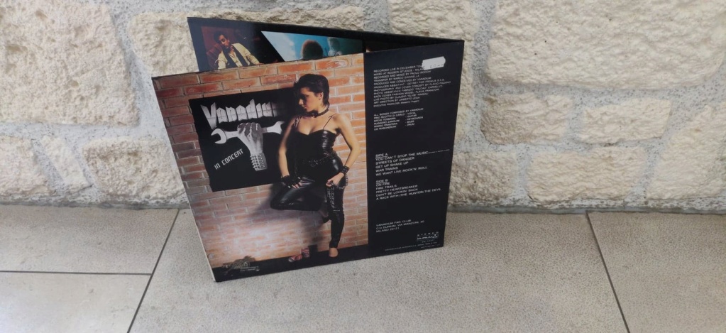 VANADIUM  - On The Streets Of Danger - Live (1985)  Va310