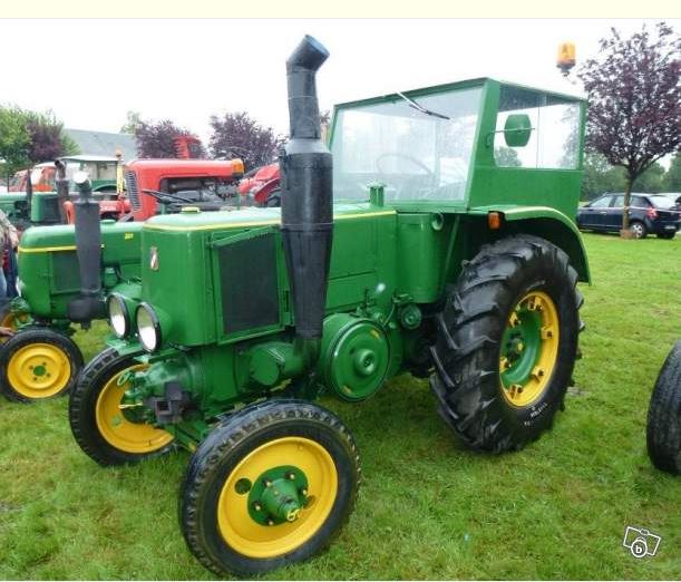 LOUEUSE (Somme) expo tracteurs ce Dimanche Captu674