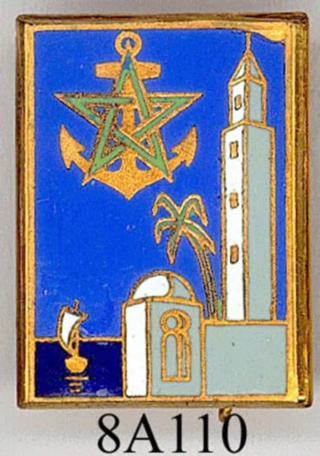 Insignes, Médailles, Attributs Affiches de Marine - Page 5 2995-m10