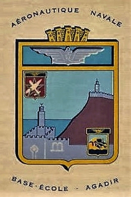 Insignes, Médailles, Attributs Affiches de Marine - Page 2 Aeiron10
