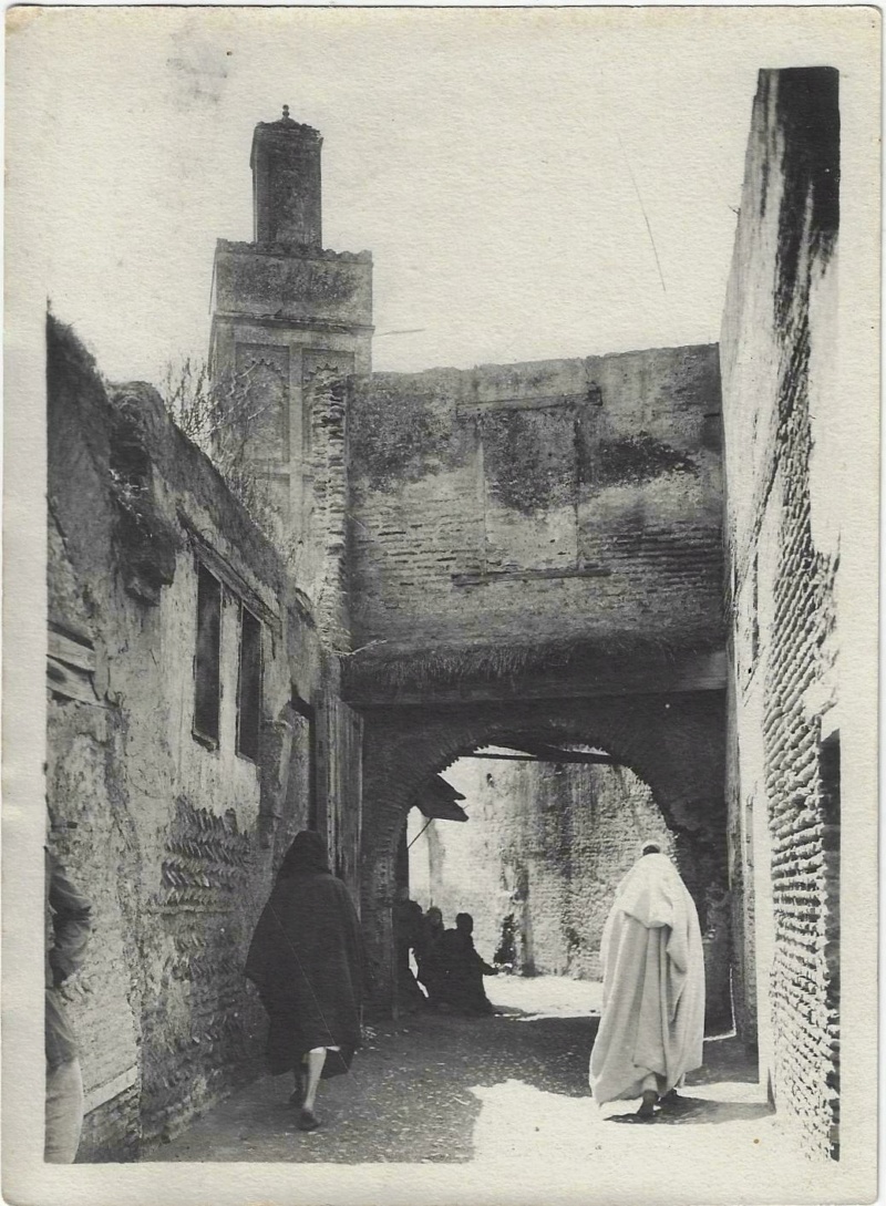 Meknès, la Ville Ancienne et les 2 Mellahs - 3 - Page 14 Mosquz18