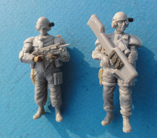 (denis simon) figurine Science-fiction 110