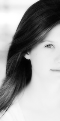 Bonnie Wright 4avabo10