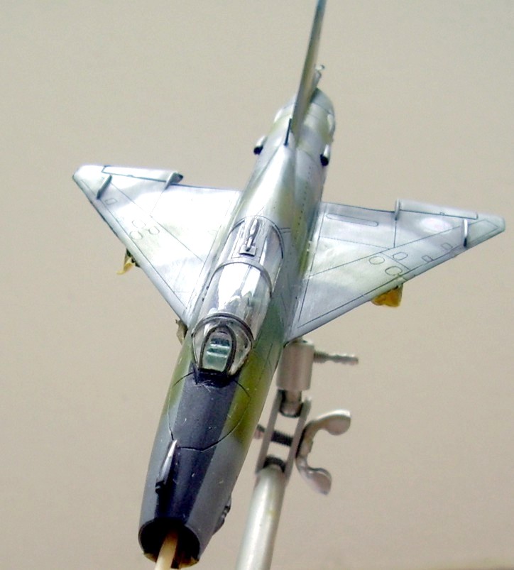[KP] MiG21 UM Mongol 1/72 Mig_2138