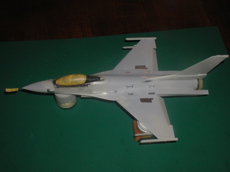 F16C Fighting Falcon [TAMIYA] 1/48 - Page 2 P1010017