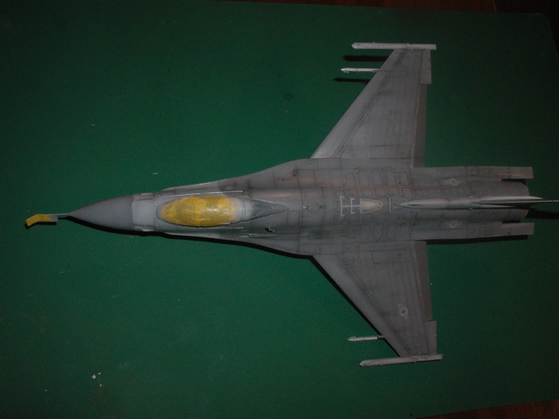 F16C Fighting Falcon [TAMIYA] 1/48 - Page 4 P1010038