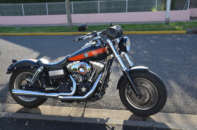 voila mon fat bob avec ses premières modifications Dsc_0012