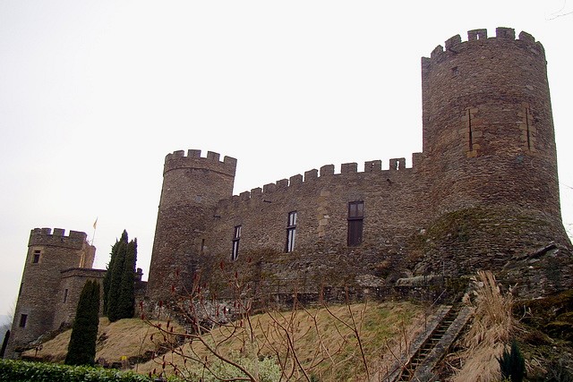 Chateau de CHOUVIGNY Gorged12