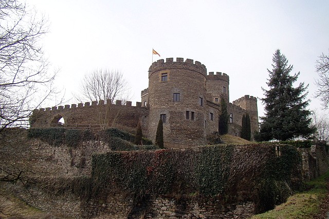 Chateau de CHOUVIGNY Gorged15