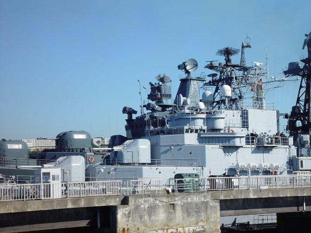 [Les ports militaires de métropole] Port de Brest - TOME 1 Frukus12