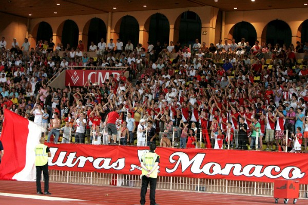 Vos photos de supporters ! - Page 3 Monaco10