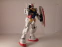 [Review] Gundam RX-78-2 HG 1/144 -Katsuhono- Dscf1815