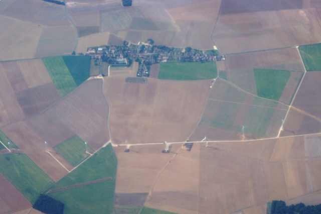 Pour expo au Bourget : recherche photo éolienne Dscn7420