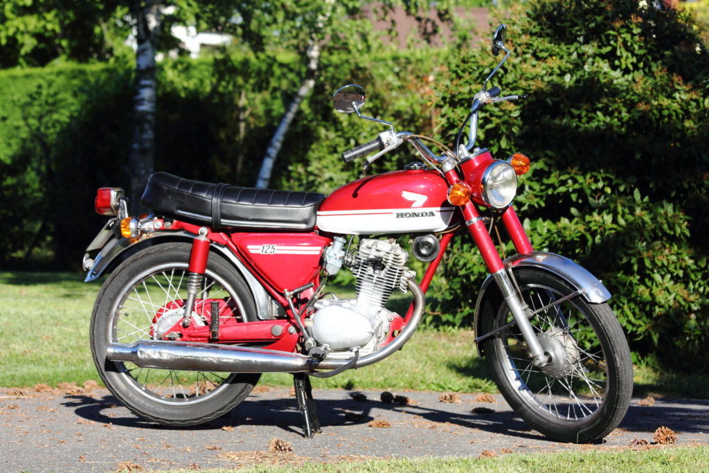 Jeune retraité a retrouvé son premier vélomoteur...... Cb125s10