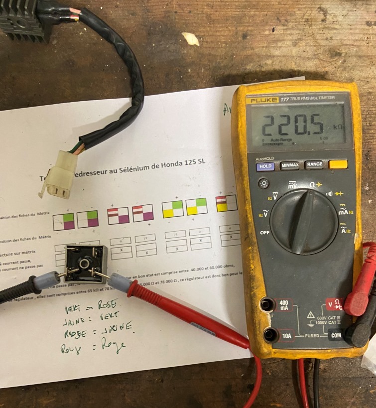 Rupteur involontaire sur ma 125CBS ? Pont_d11