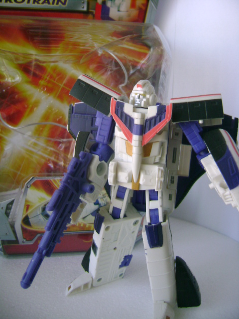 TRANSFORMERS CLASSIC, GENERATION, HENKEI, UNIVERSE ECC... Dsc05311