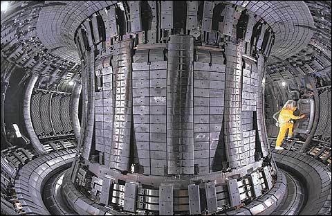 [Science et Ingénierie] Construction et Guerre Spatiale au Veme millénaire Nukefu10