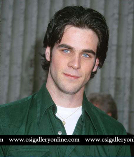 Eddie Cahill - Page 10 Eddie211