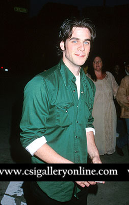 Eddie Cahill - Page 10 Eddie311