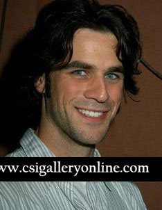 Eddie Cahill - Page 10 Eddie612