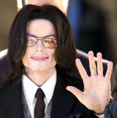 Michael Jackson est mort... Michae11
