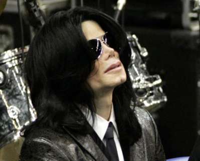 Michael Jackson est mort... Michae12