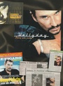 [livre]Johnny Hallyday 50 ans de scène et de passion Img_1251