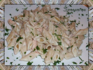 Mezze penne panna e salmone Panna_10