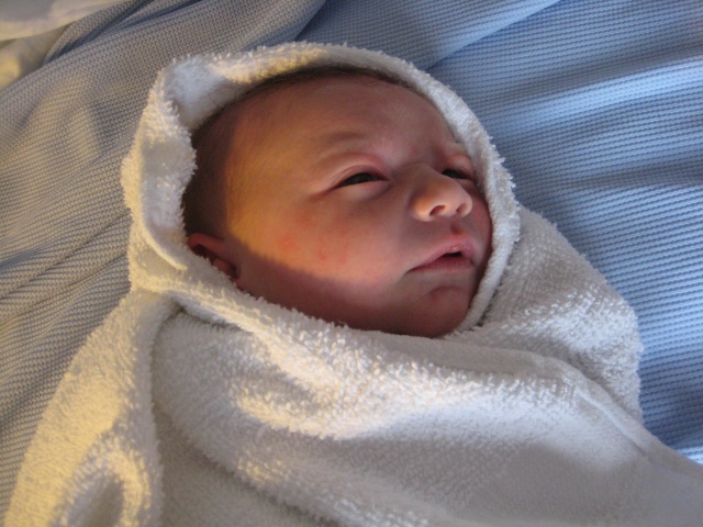 Mon petit Arthur est né au petit matin du 28 octobre! Img_6616
