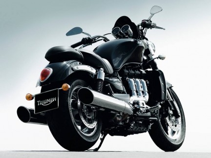 TRIUMPH ROCKET III ROADSTER 2010 Riiiro10