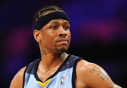 Iverson leaves the Grizzlies 12576610
