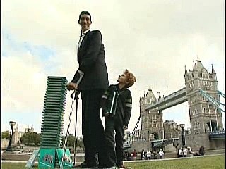 Sultan Kosen: The World's Tallest Man Talles10