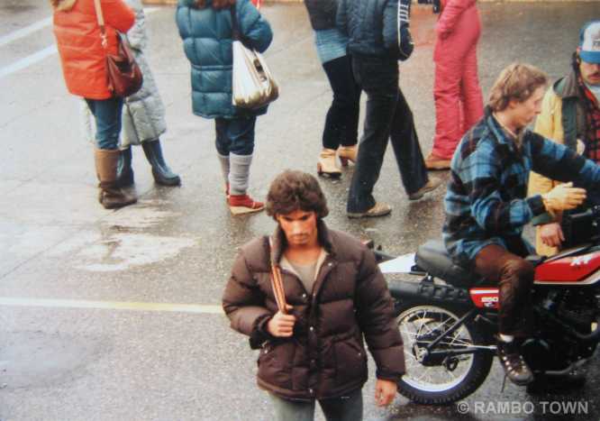 RAMBO (First Blood) - PHOTOS DE TOURNAGE  Bs810