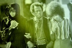 The Funeral of Jimi Hendrix, Miles was there. 29994010