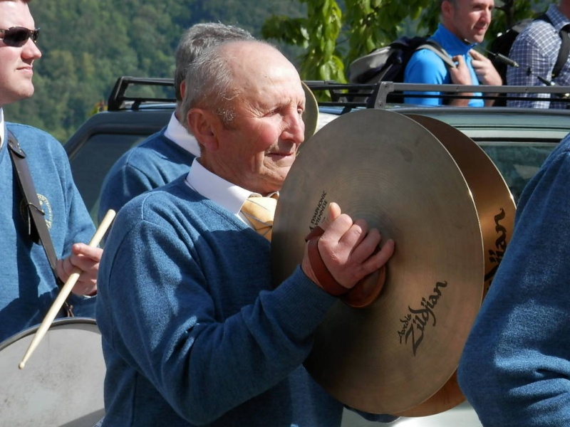 ESCURSIONE DEL 26/05/2013 in Val d'Illasi da Sant'Andrea a Sprea e a San Bortolo delle Montagne con la Festa dei Trombini P5260131