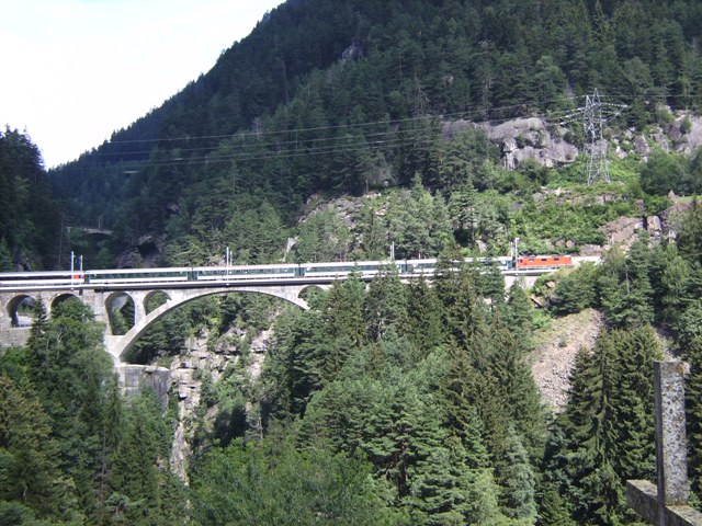 Gotthard-Modellbahn Reichelshofen Bild0512