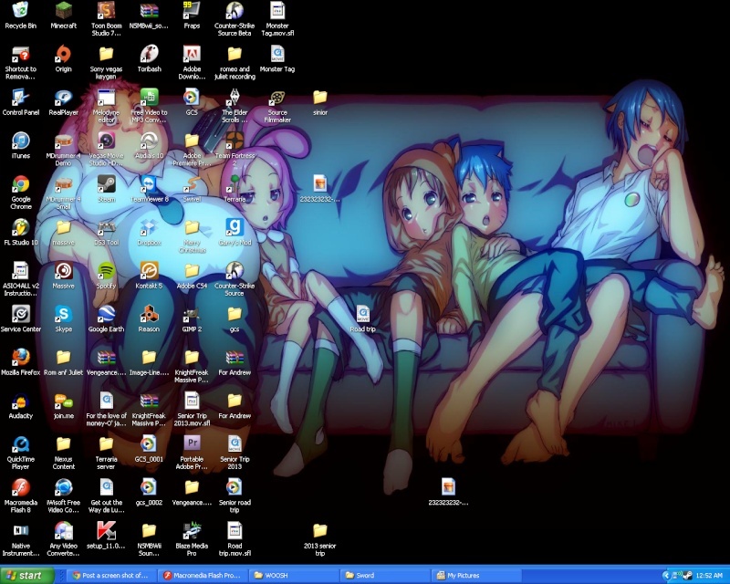 Post a screen shot of your desktop - Page 23 Daskto10