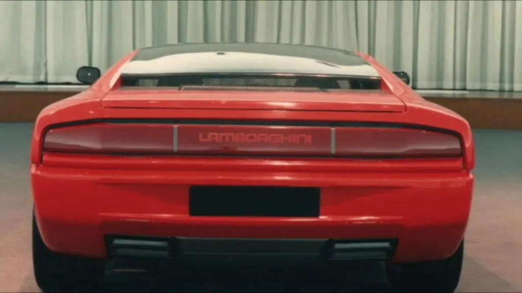 [Présentation] Le design par Lamborghini - Page 3 5010