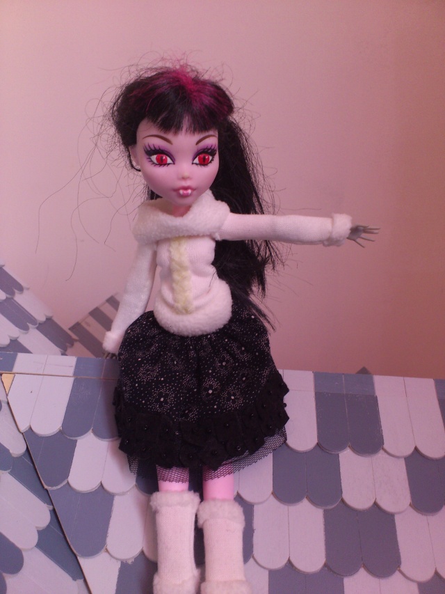 Nouvelle tenue pour Monster High p3 Dsc_0021