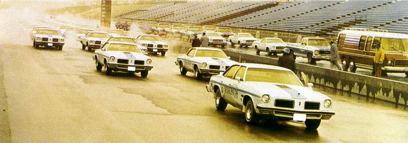 The 74 Olds Pace car Question Indytr10