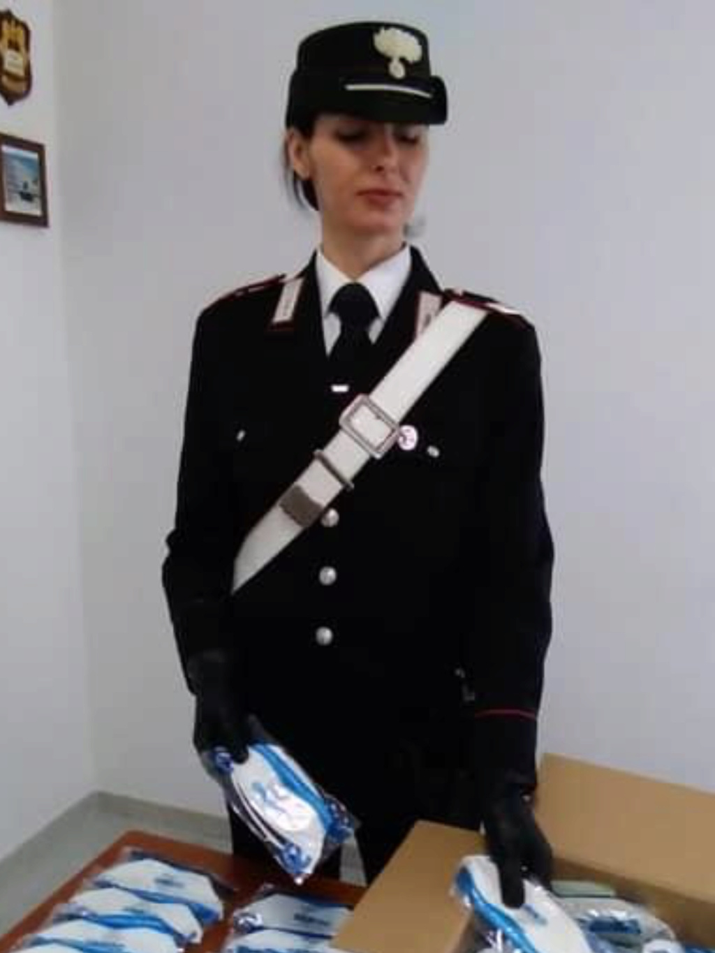 Italian Police Uniform - Page 2 Img_2415