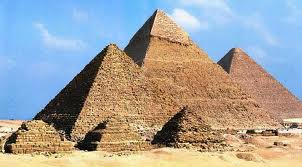 Les pyramides inconnues dont personne ne parle ! Pyrami10