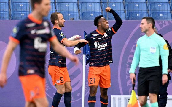 EQUIPE FOOTBALL MONTPELLIER 2021-2022 - Page 5 Cap21820