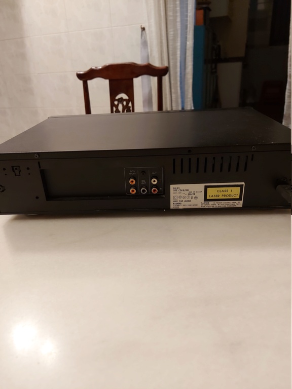 Philips cd618 / Magnavox cdb482 cd player (Used) 20220710